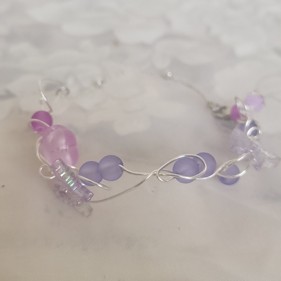 Silver Plated Holographic Butterfly Frosted Glass Wire Ball Chain Bracelet - Picture 11 of 14